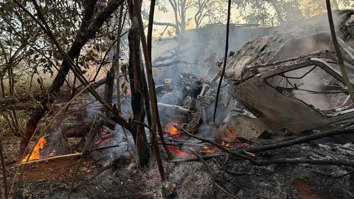 Condutor Perde Controle Da Dire O E Carreta Mil Litros De