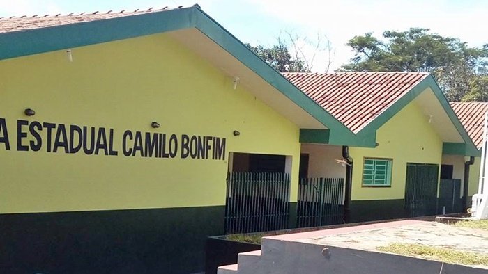 Escola Camilo Bonfim