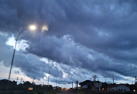 Nuvens tempo céu SGO