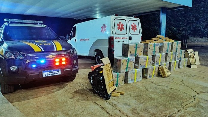 Maconha apreendida ambulância