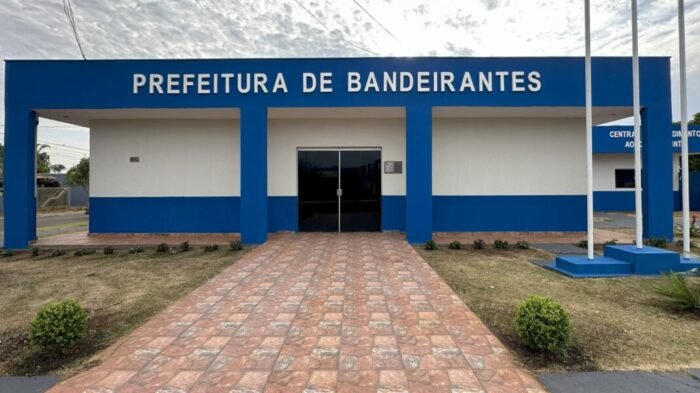 Prefeitura de Bandeirantes nova