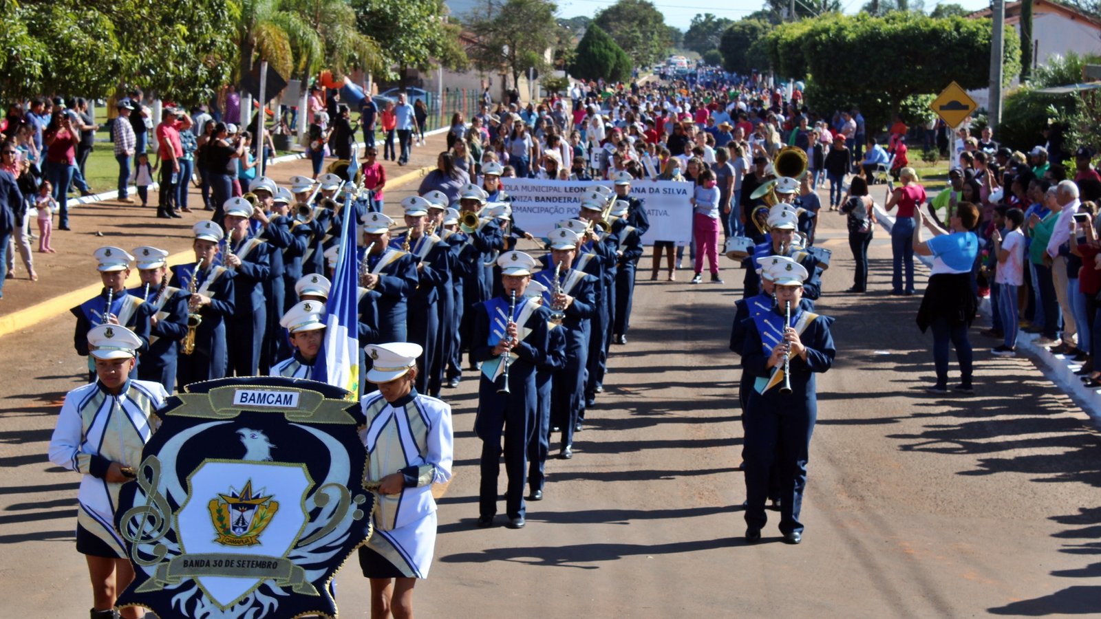 Desfile Bandeirantes