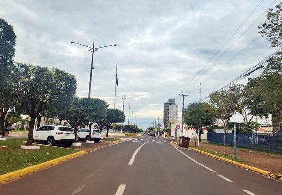 Tempo nublado SGO