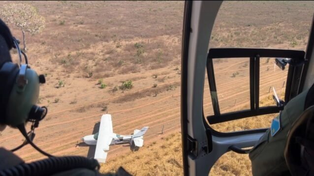 aVIÃO INTERCEPTADO AREADO